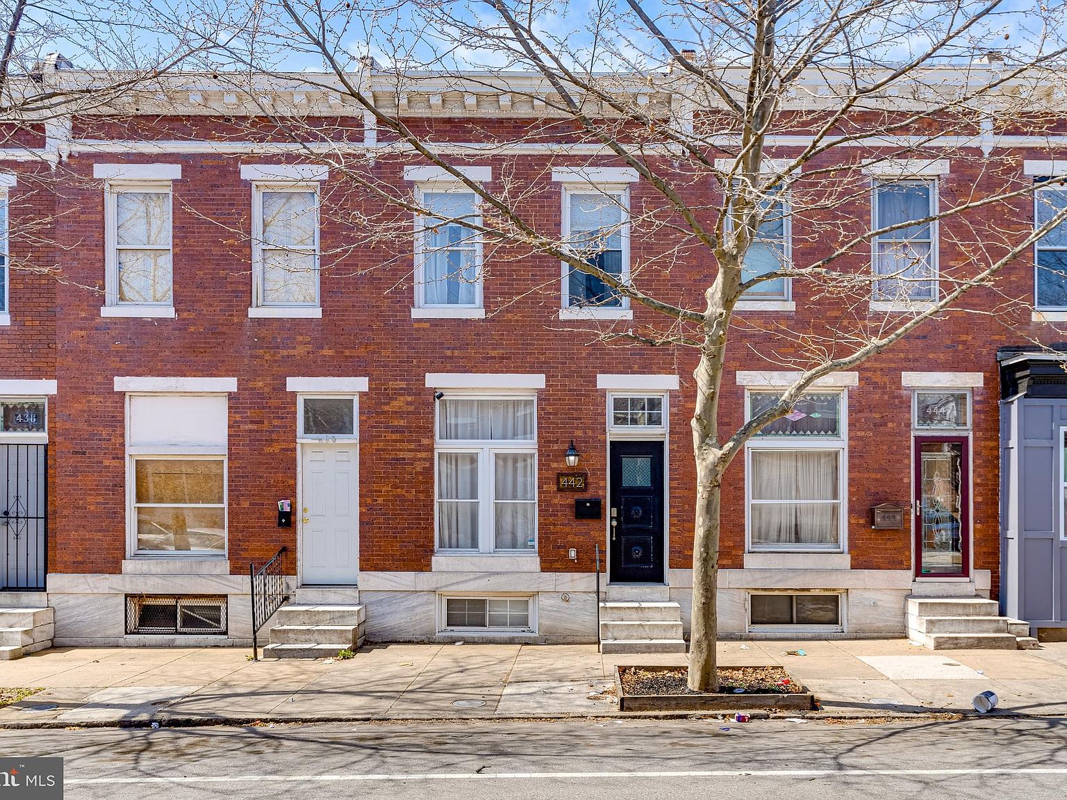 Property main image
