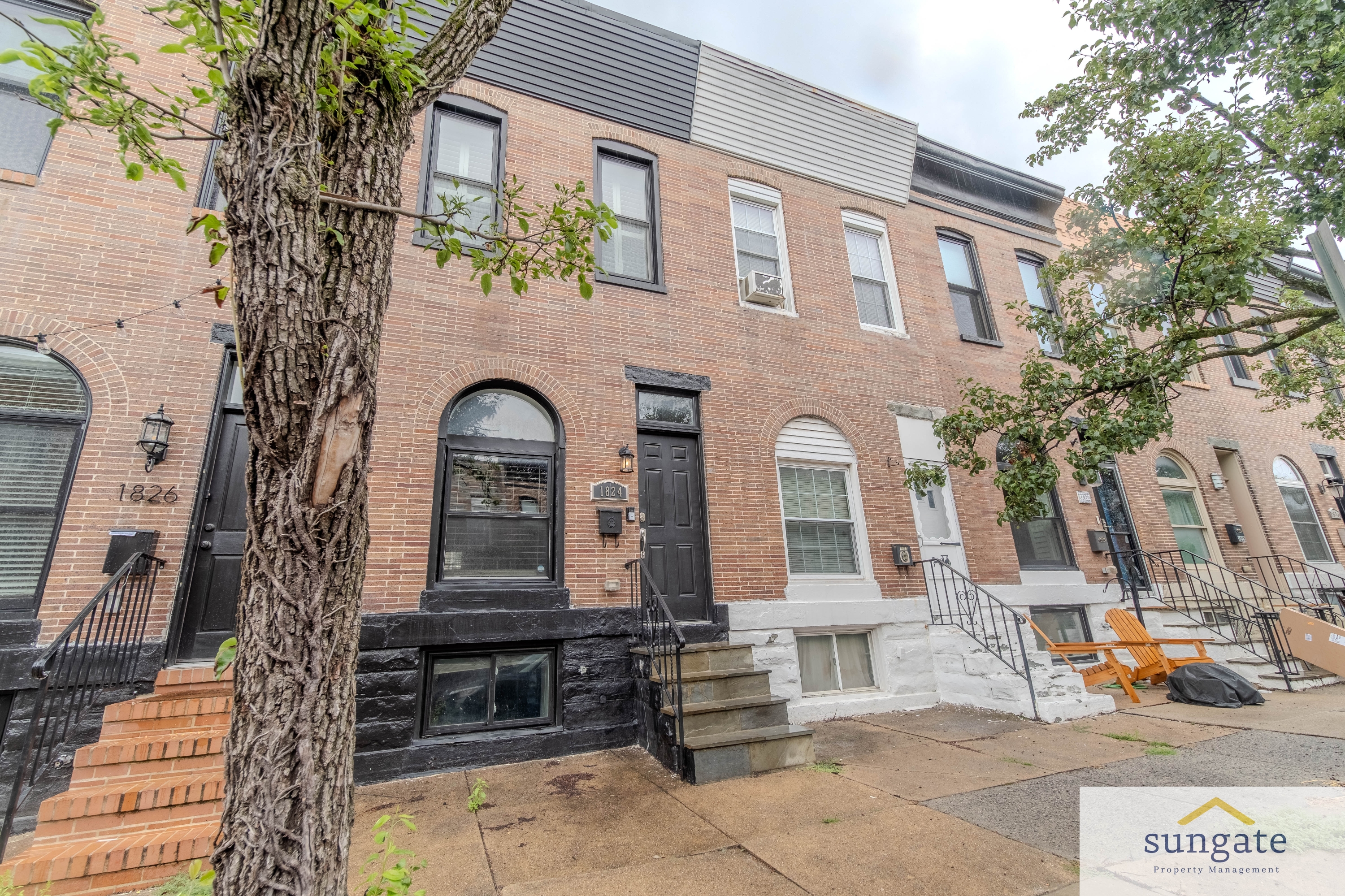 1824 Jackson St