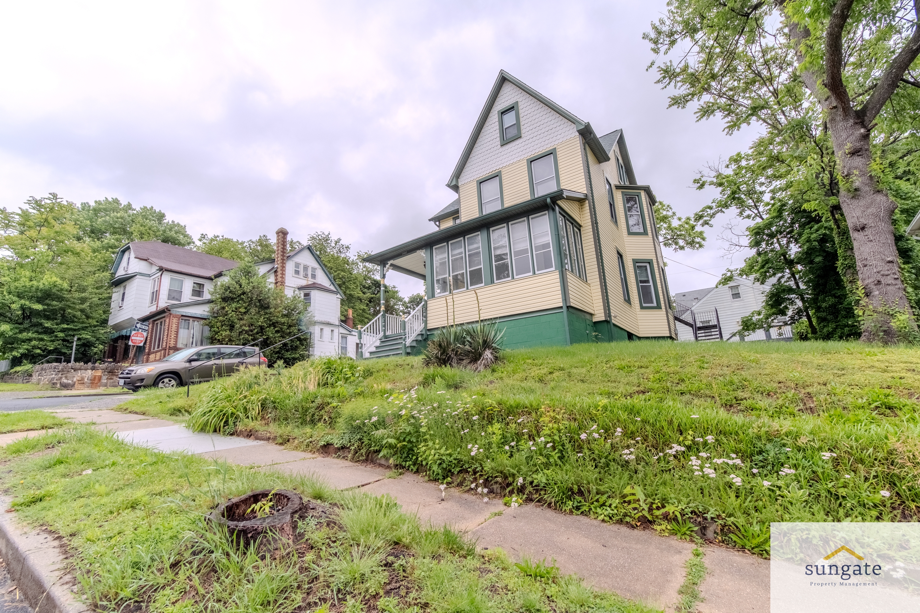 2900 E Strathmore Ave, Unit 3 - .